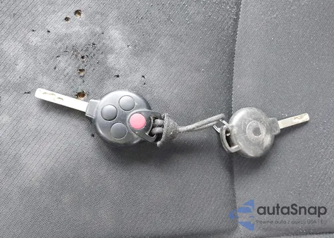 2014 Smart Fortwo Passion/Pure из США, поврежденный, VIN WMEEJ3BA8EK782927